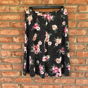 Gilli Black Floral Skirt, L